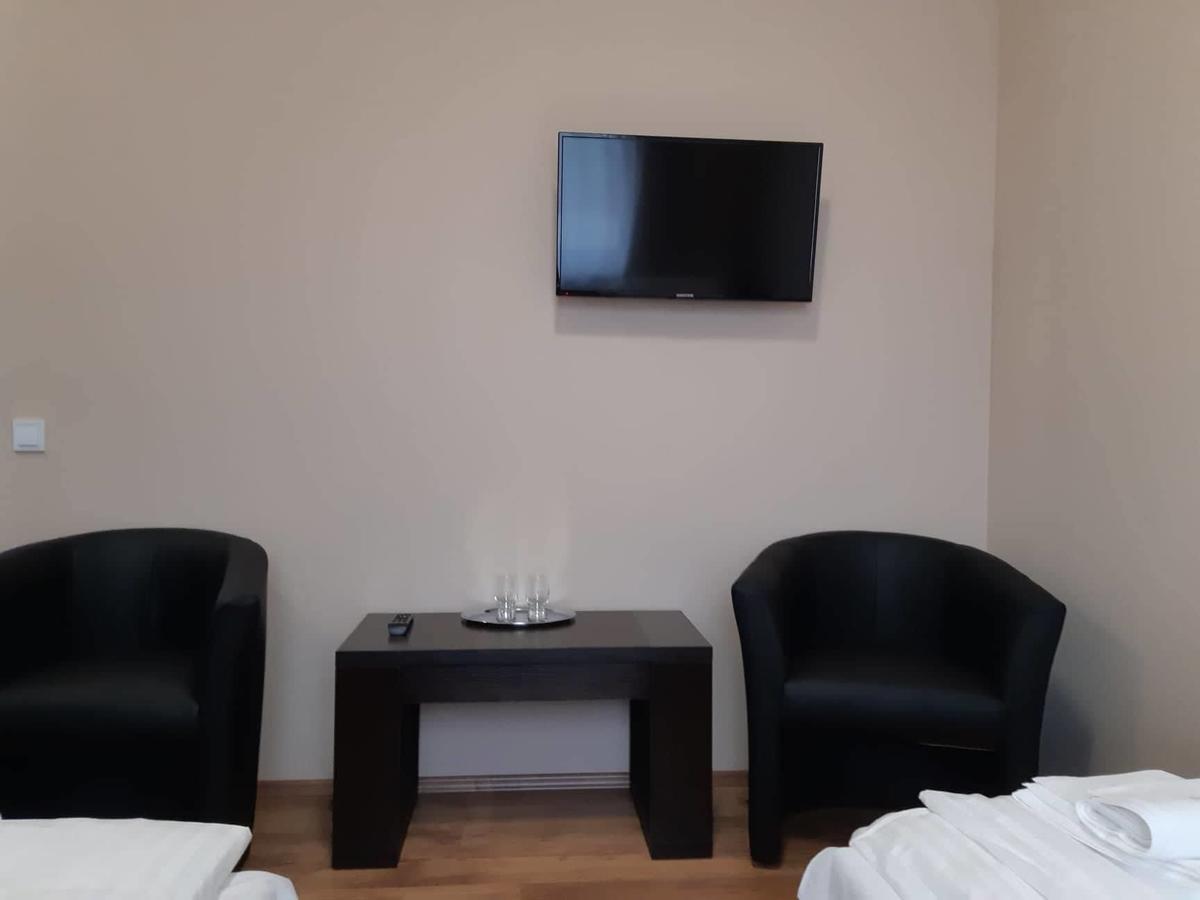 Pazonyi Fogado Es Etterem Hotel Nyirpazony Luaran gambar
