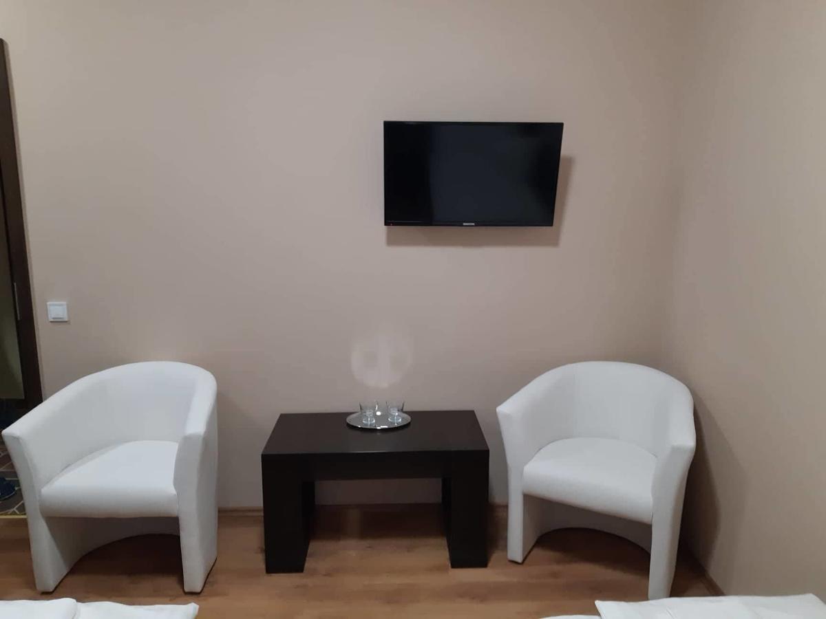 Pazonyi Fogado Es Etterem Hotel Nyirpazony Luaran gambar